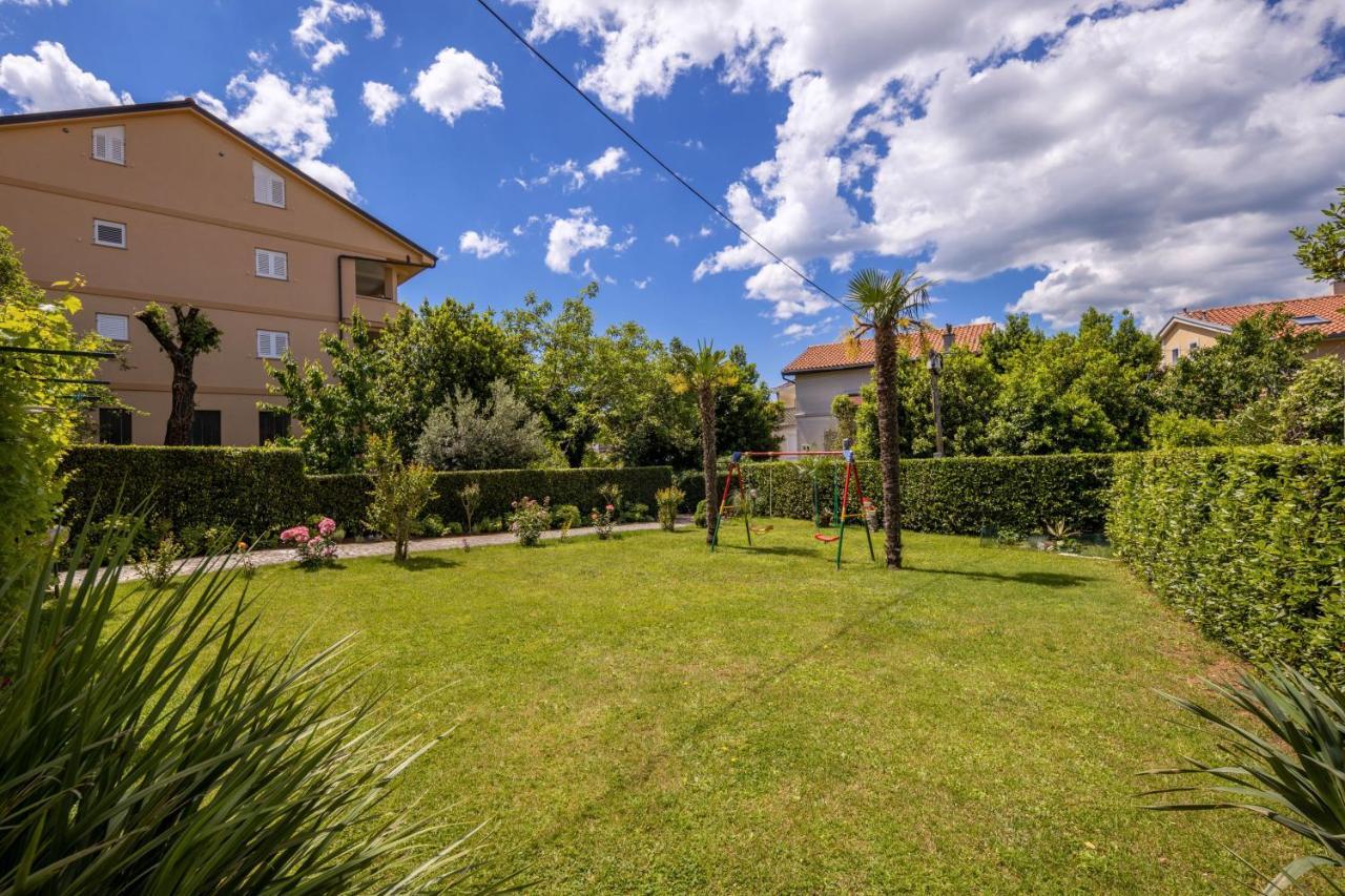 App Blue, Selce Apartment Exterior photo
