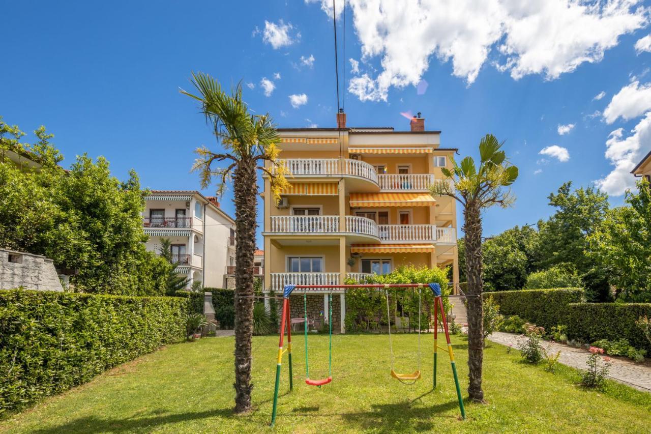 App Blue, Selce Apartment Exterior photo